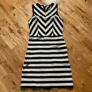 LOFT Dress Size 4